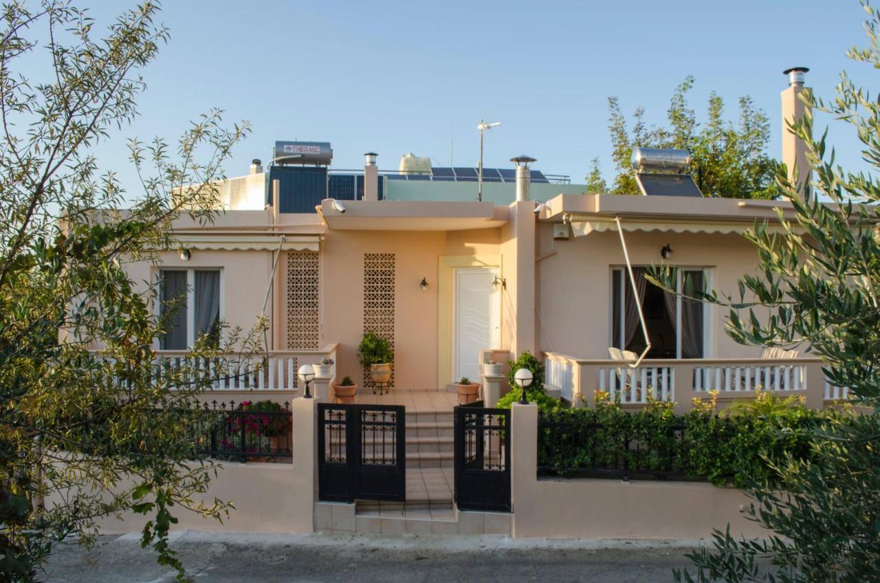 Villa Aretaki Kalamaki  Exterior photo
